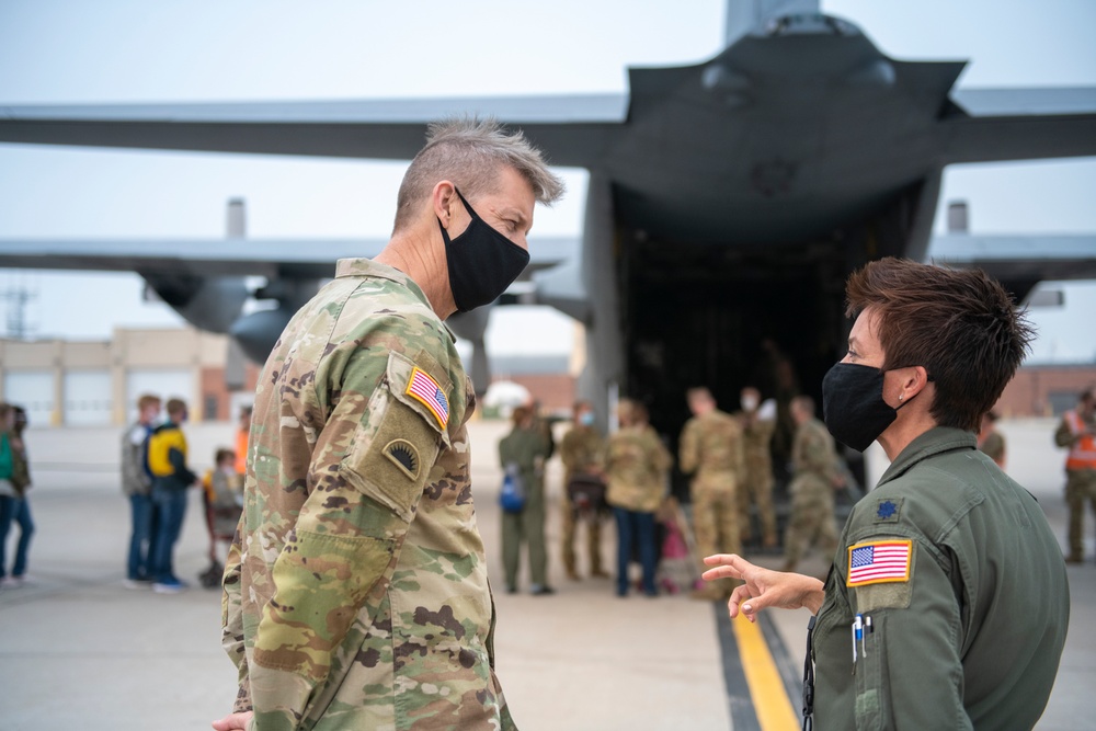 Chief of the National Guard Bureau visits the Wyoming National Guard