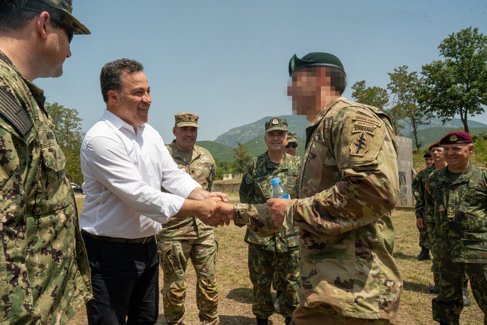 Albanian Minister of Defense visits Albanian JCET