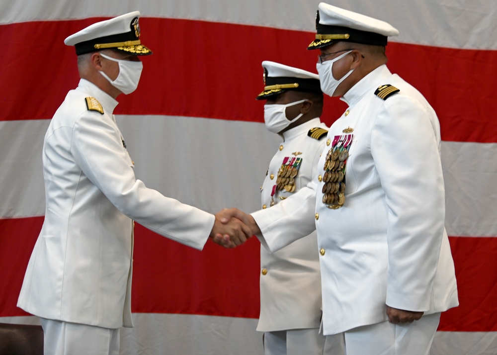 NAVSUP FLC Sigonella holds change of command