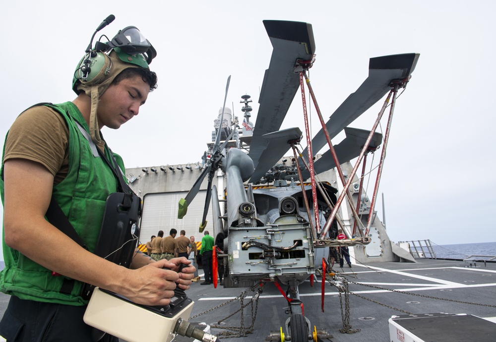 USS Tulsa (LCS 16) Sails in the South China Sea