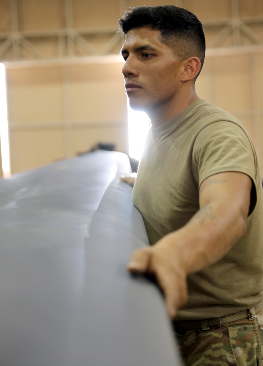 Task Force Phoenix, Bravo Company, 640th Aviation Support Battalion mechanics conducts CH-47 Chinook helicopter maintenance