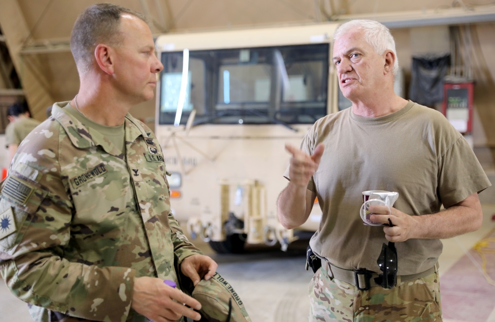 Task Force Phoenix, Bravo Company, 640th Aviation Support Battalion mechanics conducts CH-47 Chinook helicopter maintenance