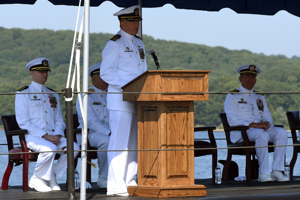 SRS 32 Change of Command