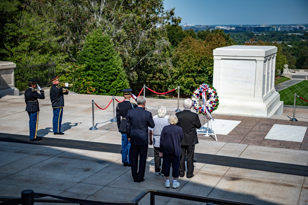 Defense POW/MIA Accounting Agency Participates in a Public Wreath-Laying at the Tomb of the Unknown Soldier