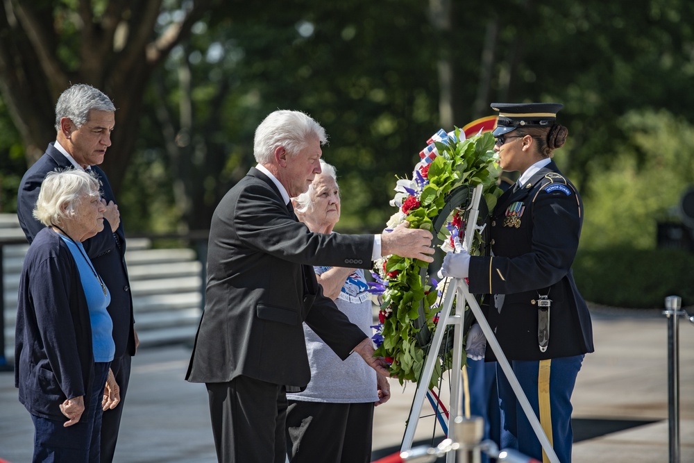 Defense POW/MIA Accounting Agency Participates in a Public Wreath-Laying at the Tomb of the Unknown Soldier