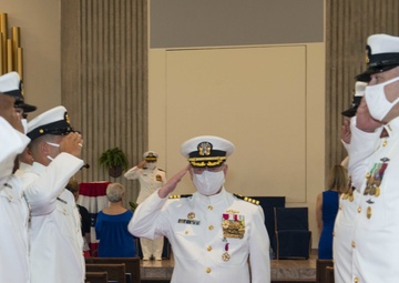Commander, Submarine Squadron 16 Holds Change of Command