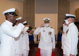 Commander, Submarine Squadron 16 Holds Change of Command