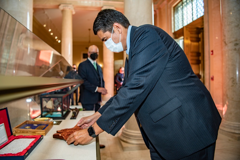 President of the Republic of Palau Surangel S. Whipps Jr. Participates in an Armed Forces Full Honors Wreath-Laying Ceremony at the Tomb of the Unknown Soldier