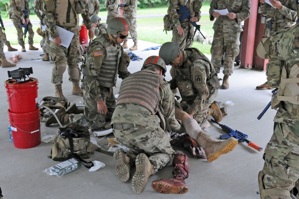 Fort Dix - 340th MP Battalion Combat Lifesaver Course