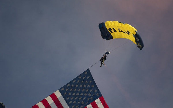 US Navy Leap Frogs Jump Over Central Park