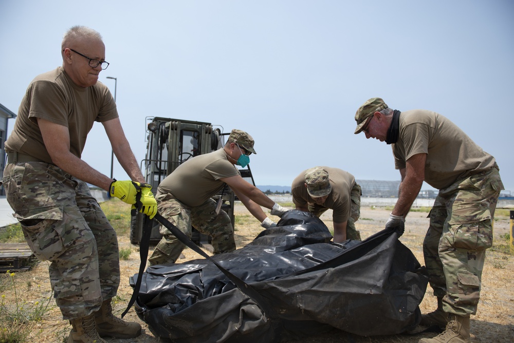 California State Guard build portable shelters