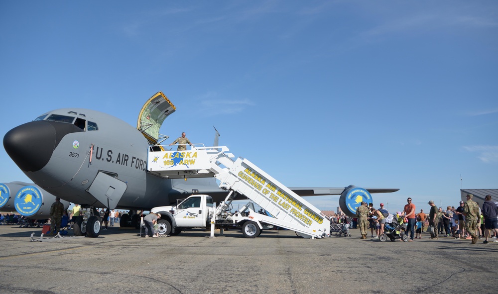 2021 Arctic Lightning Airshow