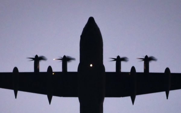 AFSOC Airmen visit EAA AirVenture Oshkosh 21