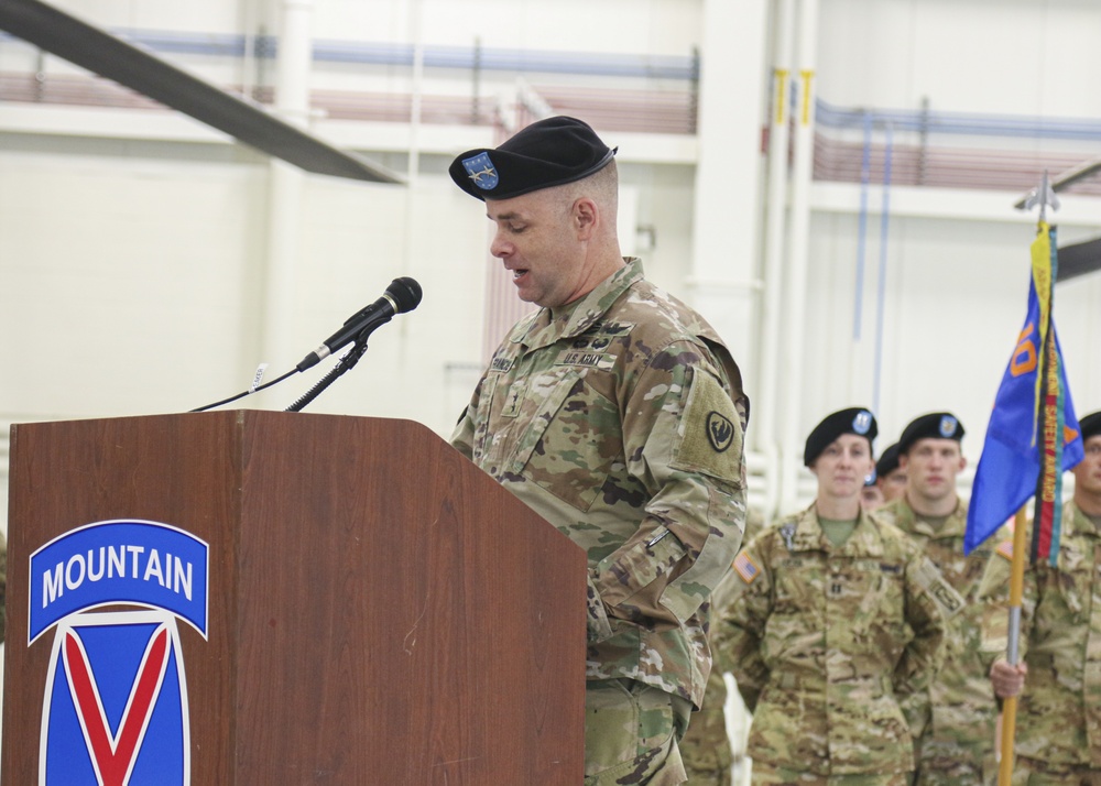 TF Dragon receives the 'Lt. Gen. Ellis D. Parker Award' for the &quot;Top Aviation Battalion of the Year&quot;