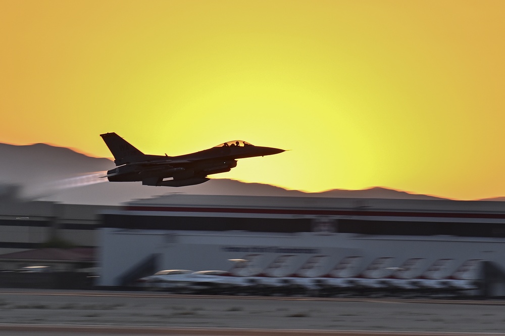 Red Flag Nellis: Night moves with B-52 crews