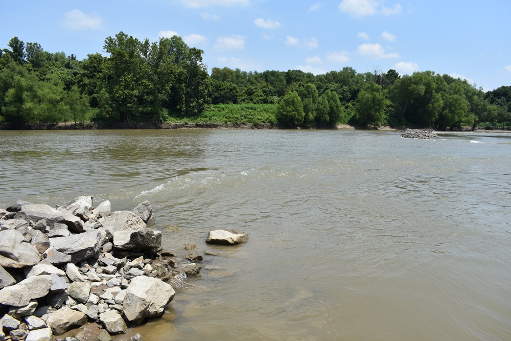 Memphis District partners to improve area wetlands
