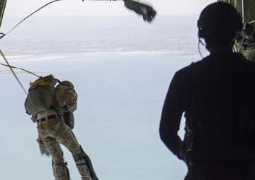 EODMU-1 Conduct Jumps Into San Diego Bay