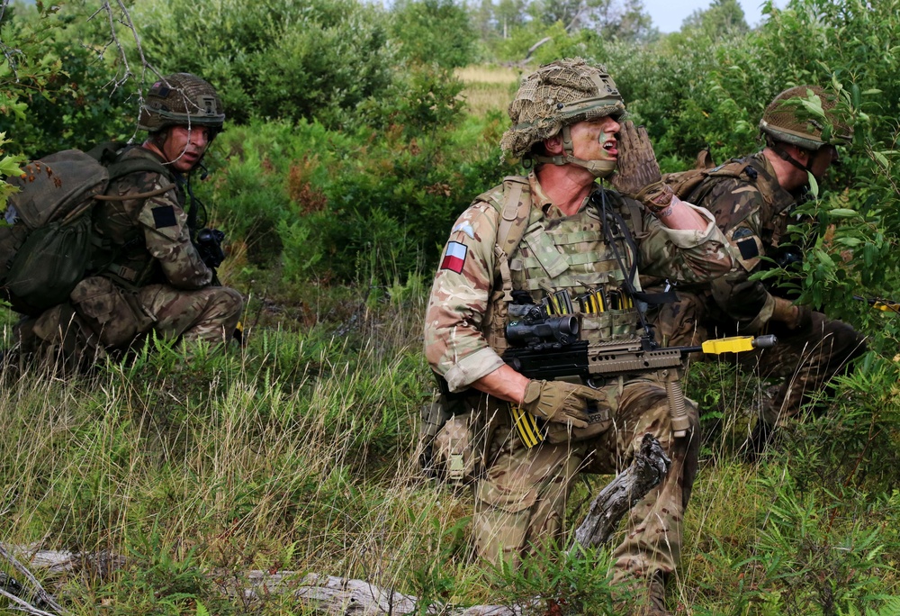 British Parachute Regiment train in Michigan