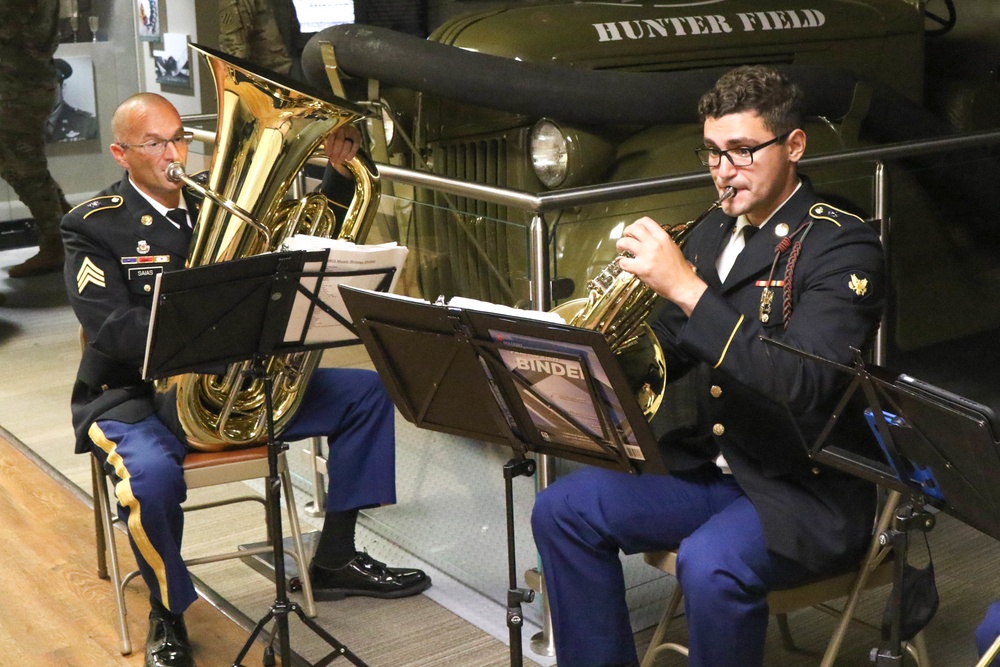 U.S. Army 3rd Infantry Division presents long-awaited awards to WWI Veteran Family