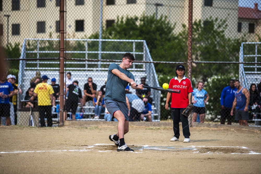 Travis AFB holds end of summer event, encourages togetherness