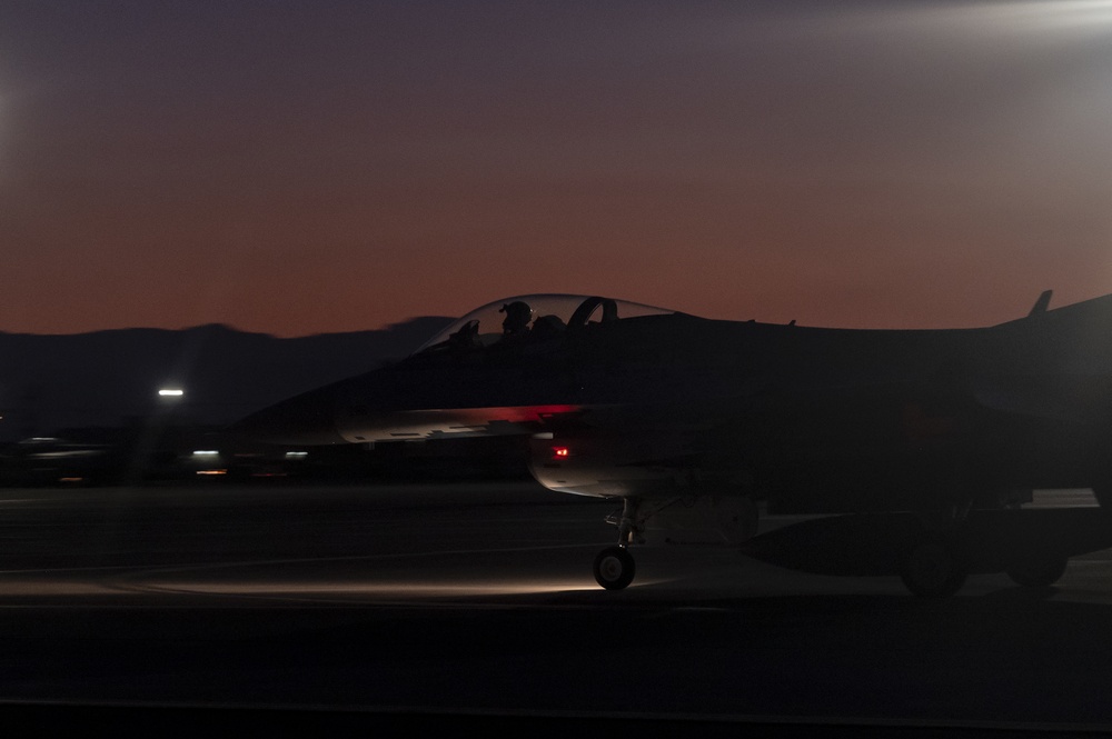 Red Flag Nellis: Into the night