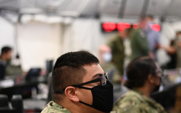 Sailors Stand Watch at C3F EMOC in Support of LSE 21