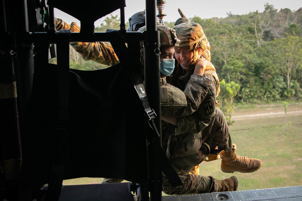 Garuda Shield 2021: Jungle Penetrator Hoist Training