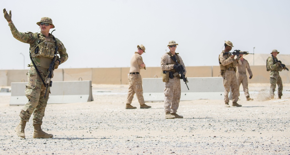 Air Force, Marines train side by side