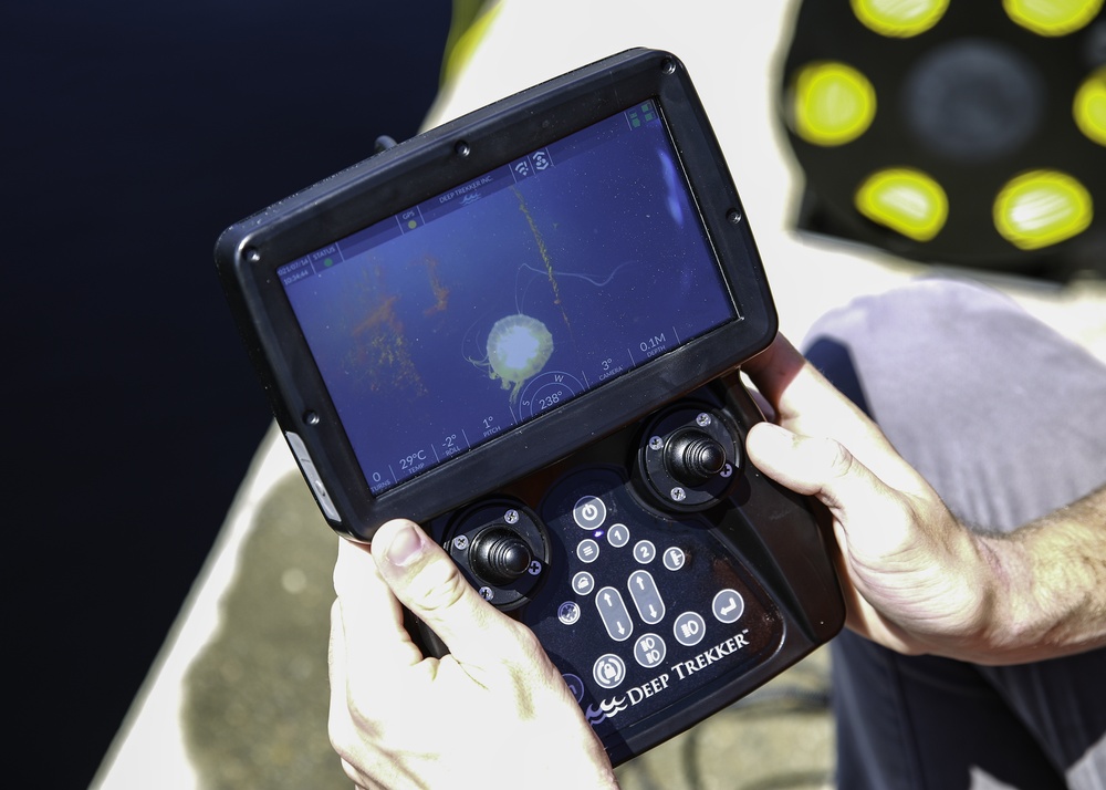 NNSY Uses Innovative Underwater ROV Technology for Inspections