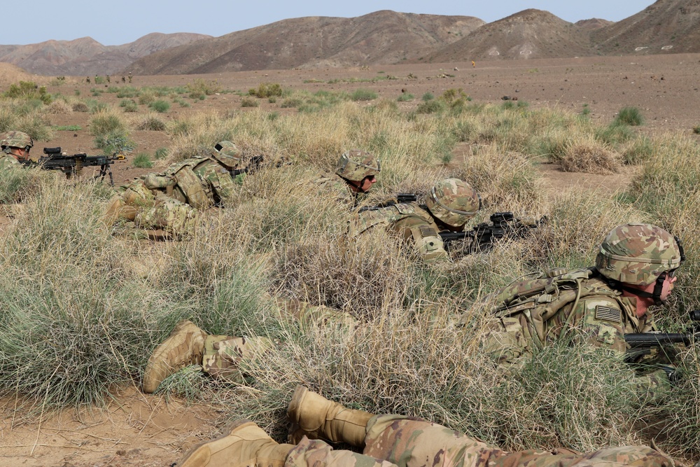 Battle Company, 1-157th Infantry (Mountain) conducts live fire exercise