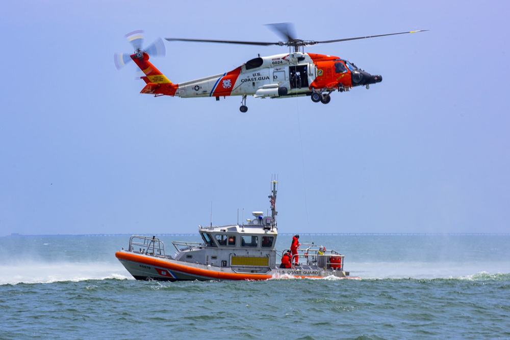 Coast Guard conducts helicopter hoist training off Virginia coast