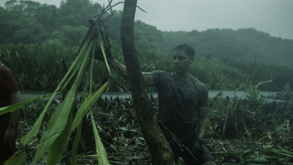 Task Force Koa Moana 21 Marines Assist the Local People of Palau in Cleaning Lake Ngardok