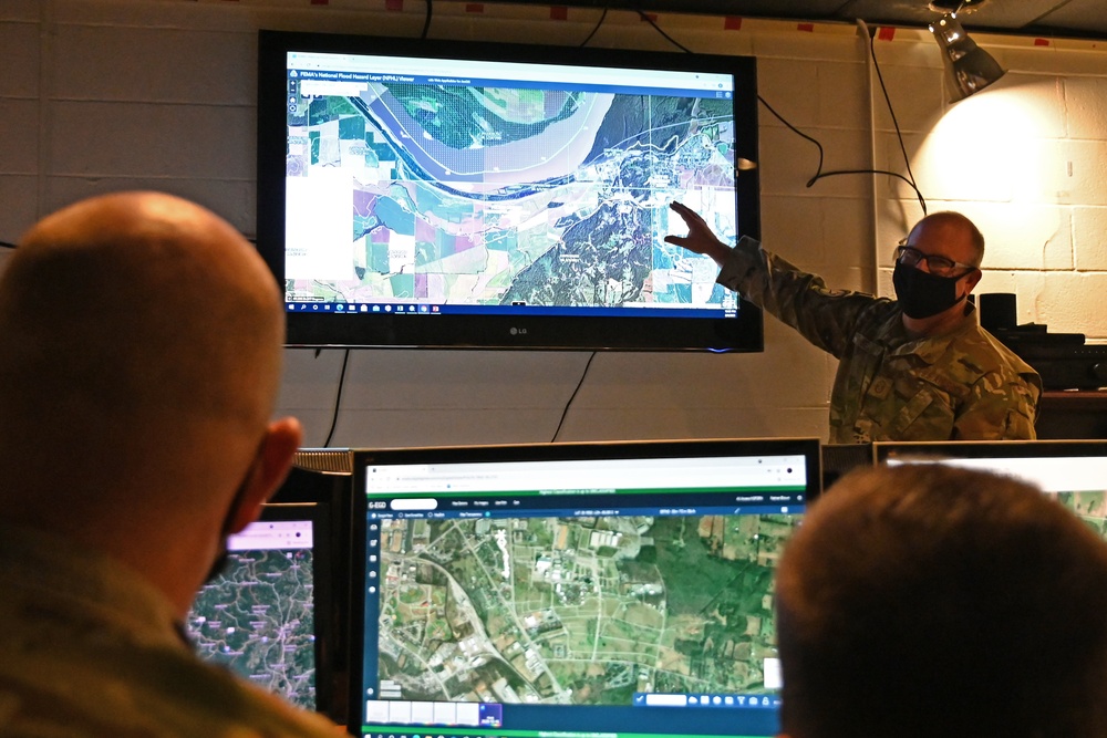 118th Wing members exercising in Vigilant Guard 21