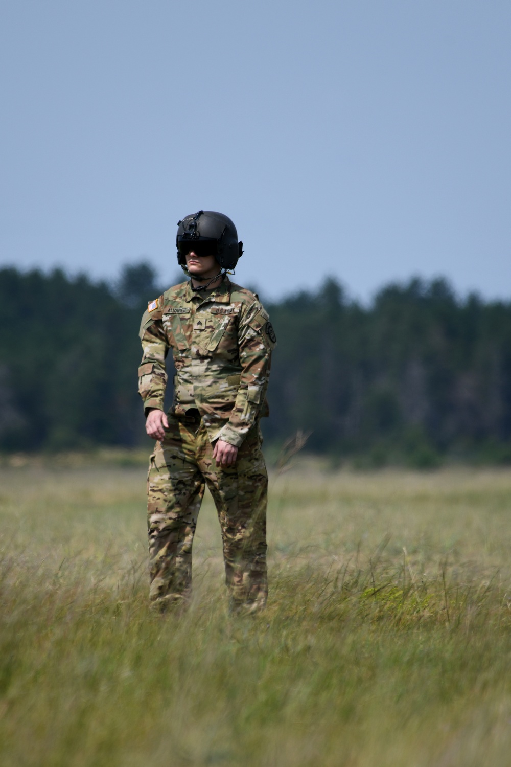 National Guard runs rescue hoist training for Marine, Army Reserve