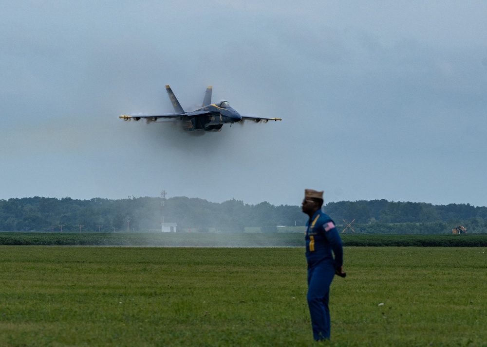 F-35 Demonstration Team at 2021 Thunder over Michigan Air Show