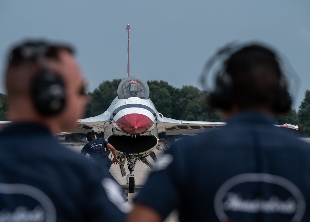 F-35 Demonstration Team at 2021 Thunder over Michigan Air Show