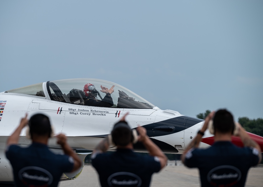 F-35 Demonstration Team at 2021 Thunder over Michigan Air Show