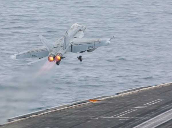 USS Ronald Reagan (CVN 76) Flight Operations