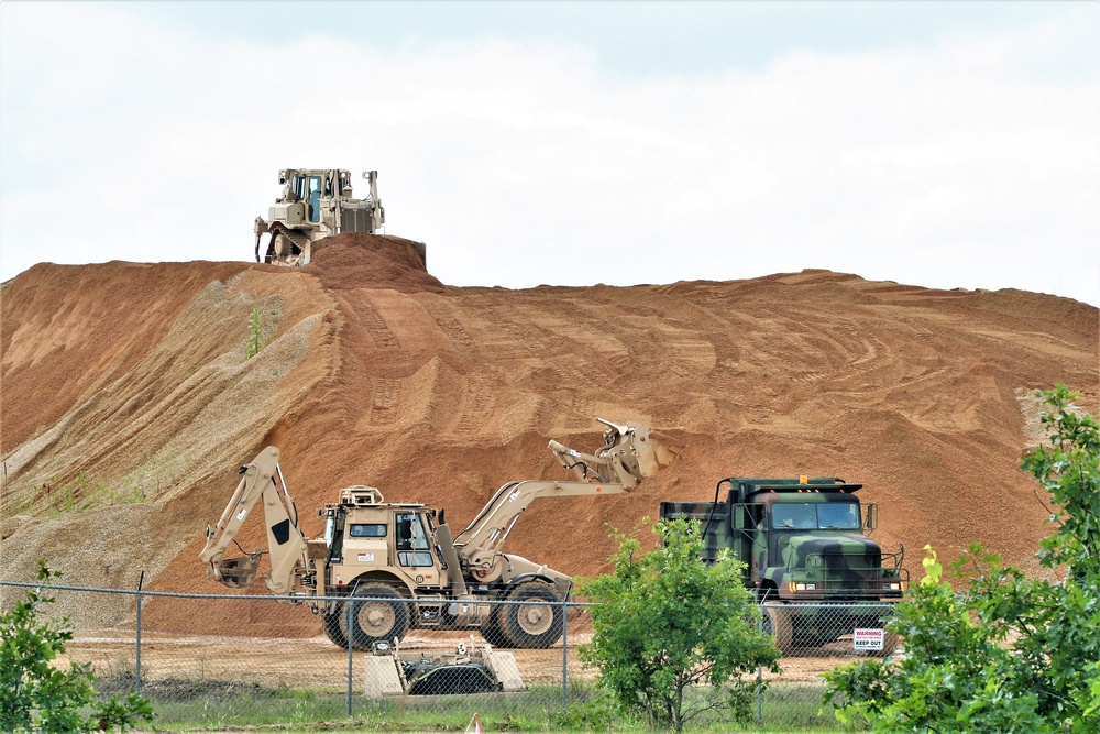 950th Engineer Company Soldiers work on troop project at Fort McCoy