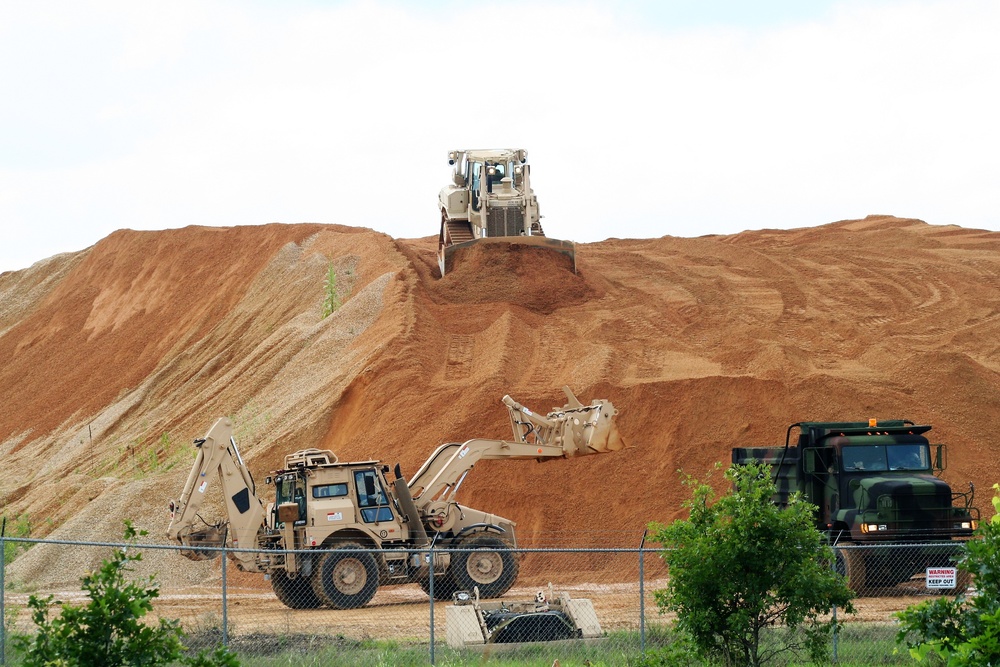 950th Engineer Company Soldiers work on troop project at Fort McCoy