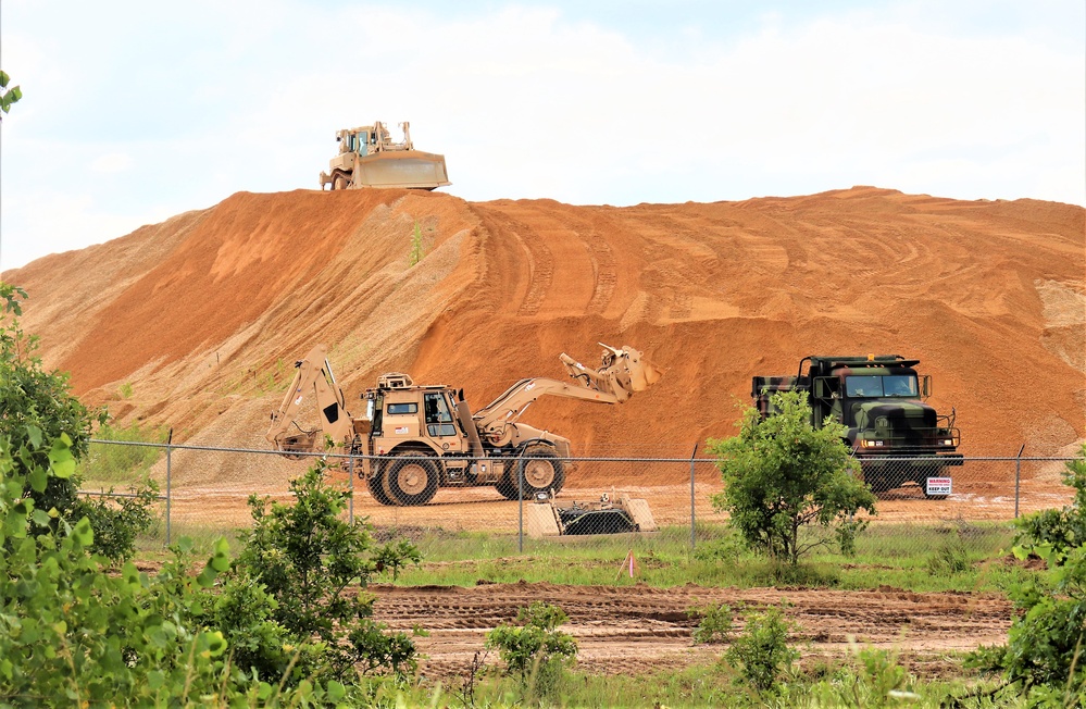 950th Engineer Company Soldiers work on troop project at Fort McCoy