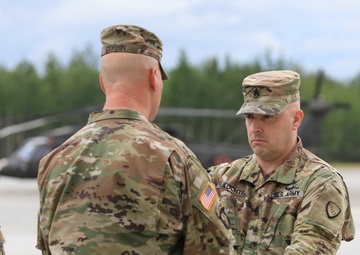 207th Aviation Regiment changes leading noncommissioned officer