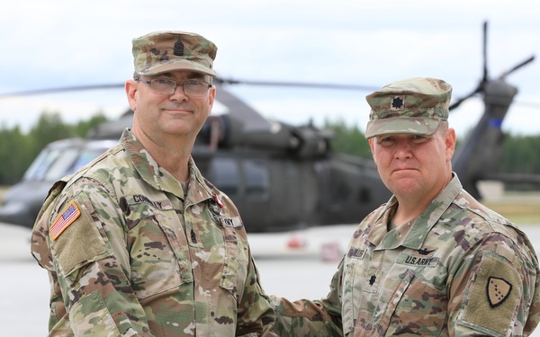 207th Aviation Regiment changes leading noncommissioned officer