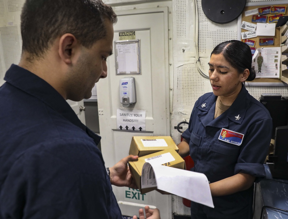 USS Benfold Conducts Routine Operations