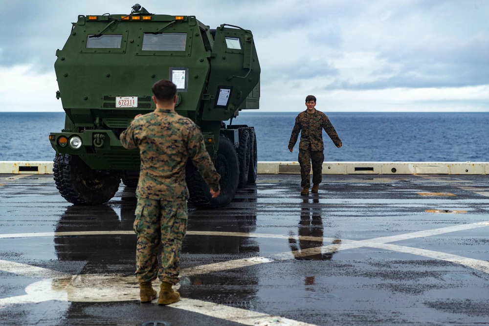 31st MEU Conducts HIMARS Training