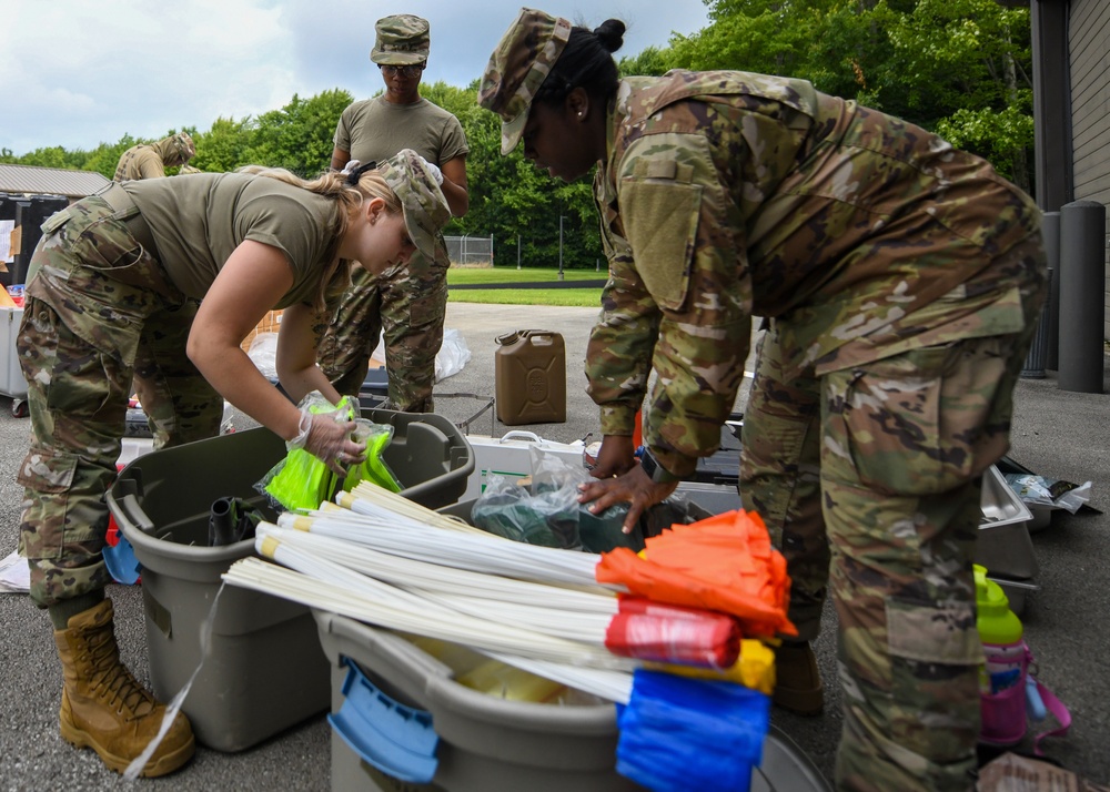 Annual Tour helps 910th’s services section remain combat-ready