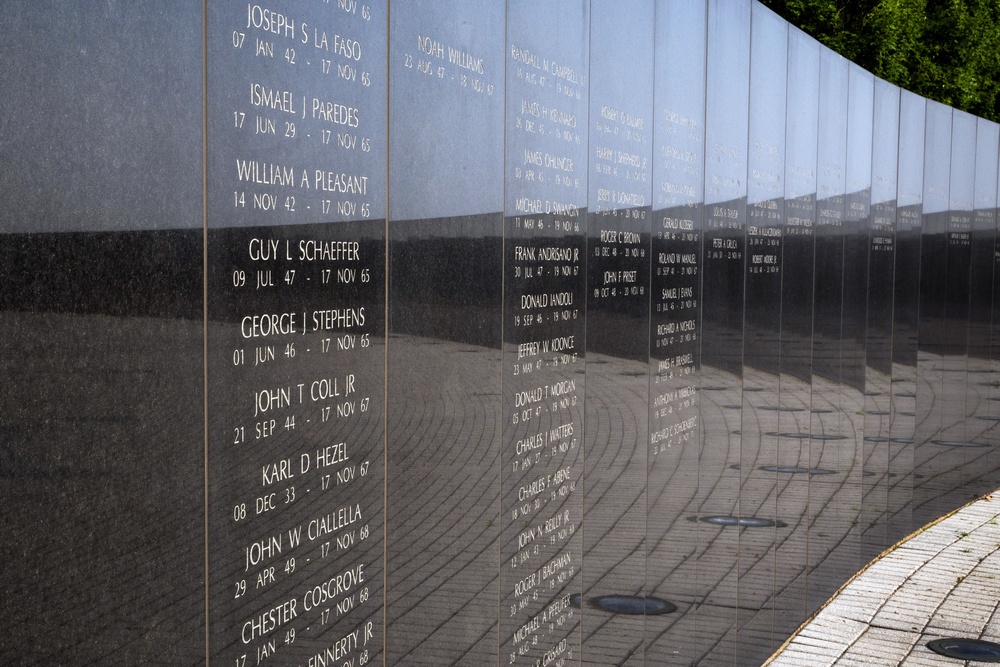 New Jersey Vietnam Veterans’ Memorial