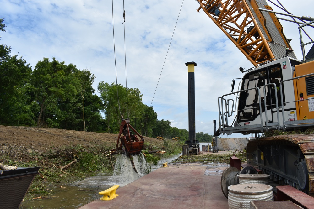 Clearing and Snagging Leads Memphis District Revetment