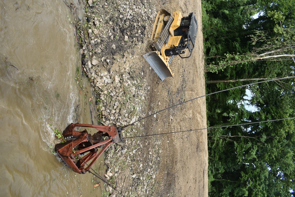 Clearing and Snagging Leads Memphis District Revetment
