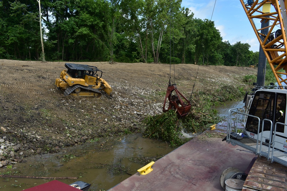 Clearing and Snagging Leads Memphis District Revetment